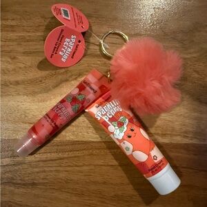 Sparkling Berry Set with Red Pom-Pom